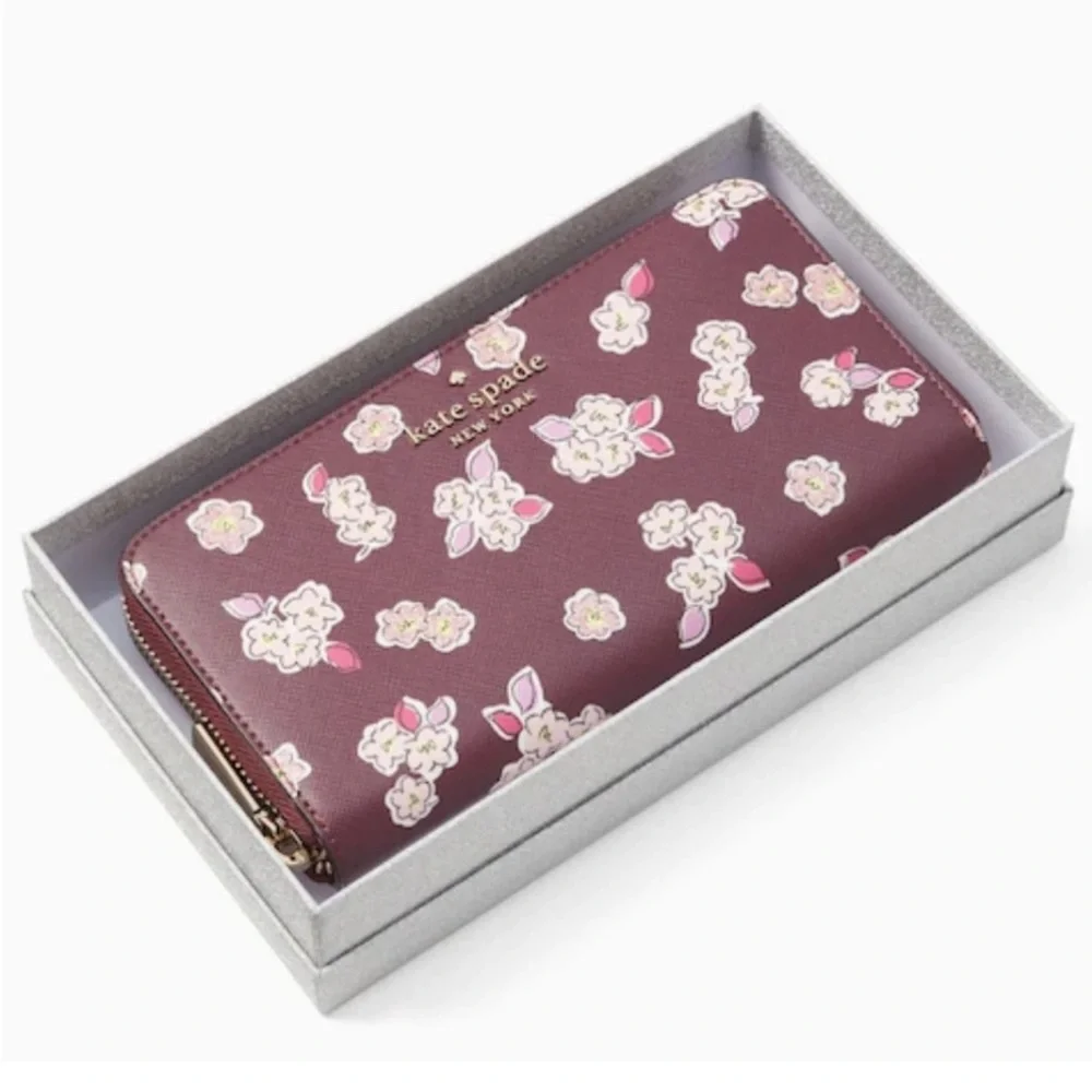 Kate Spade Tinsel Boxed Large Continental Wallet